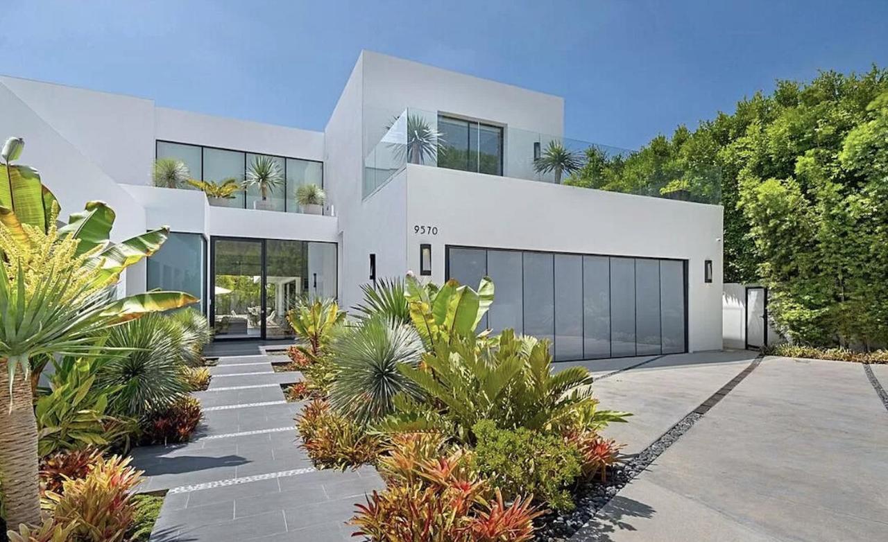 Villa Impeccable Modern Mansion In Beverly Hills Flats Los Angeles Exterior foto